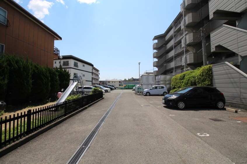 駐車場 ロイヤルツカワキ