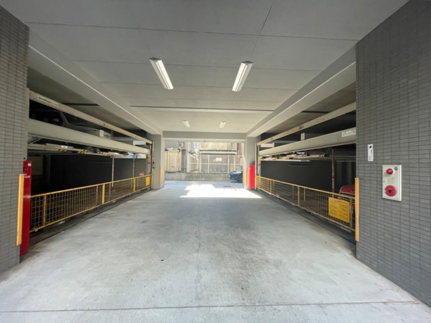 駐車場 ペンギンコ－トⅡ