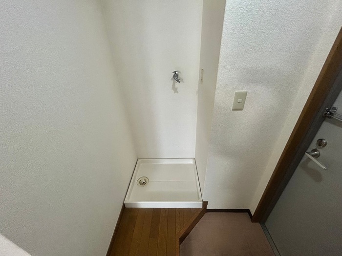 洗濯機置場 ウィング司