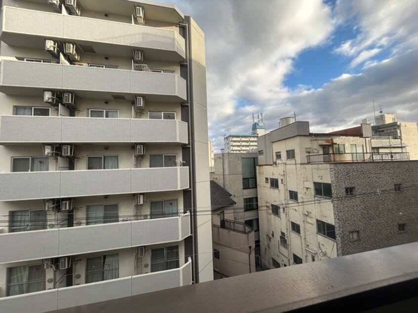 室内からの展望 ウィング司