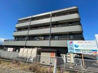 ファミ－ル守山