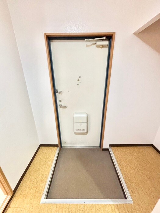 玄関 ファミ－ユ菊水