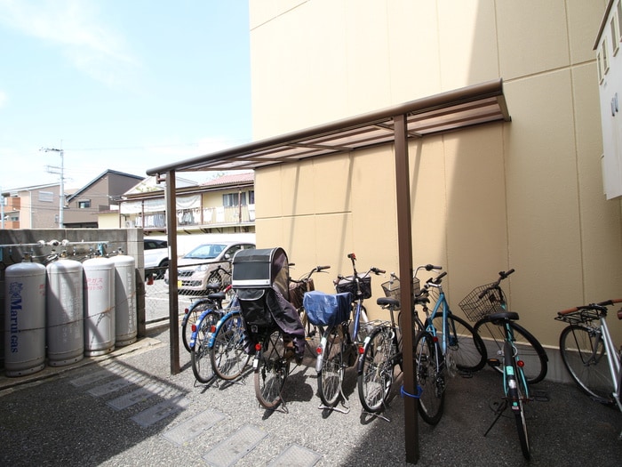 駐輪場 ラブリ－コ－ト