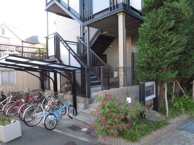 エントランス部分 ロ－ゼンハイツＰＡＲＴⅡ