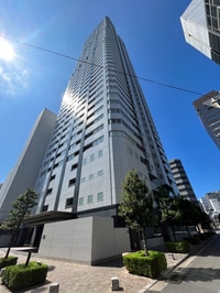 Dｸﾞﾗﾌｫ-ﾄ大阪NYﾀﾜ-HIGOBASHI2205