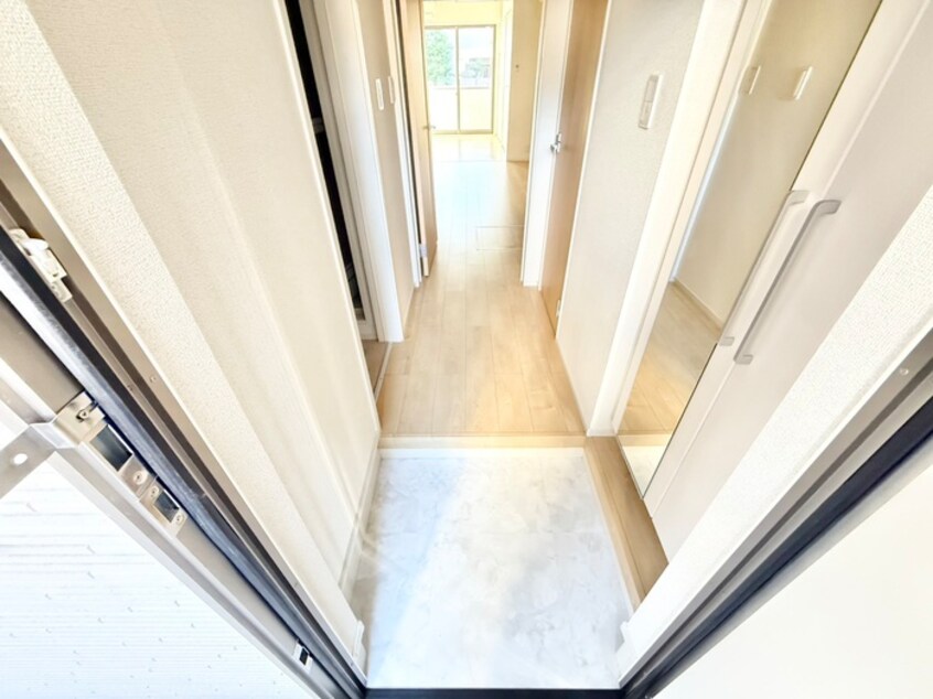 玄関 ルーミナス京田辺