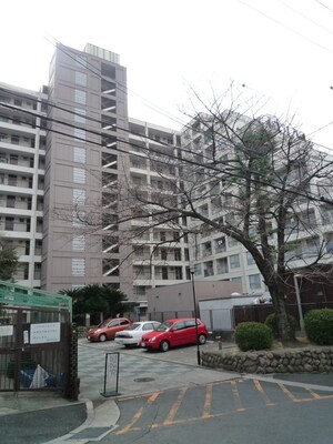 南千里第二コーポラスC棟（914）