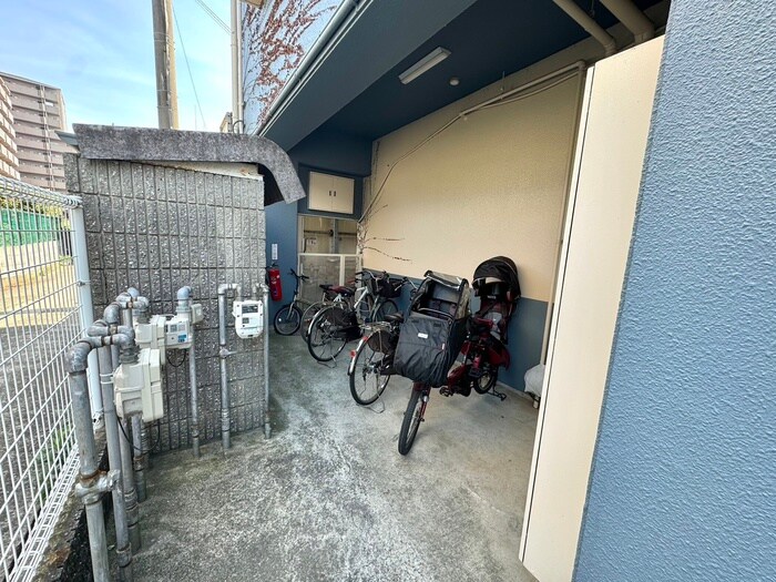 駐輪場 ベネフィス土山Ⅰ