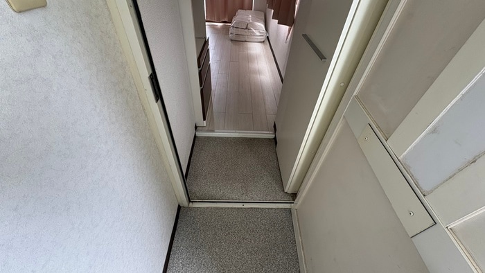 玄関 シップスビル