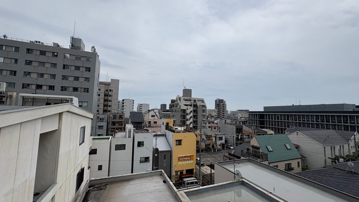 室内からの展望 シップスビル