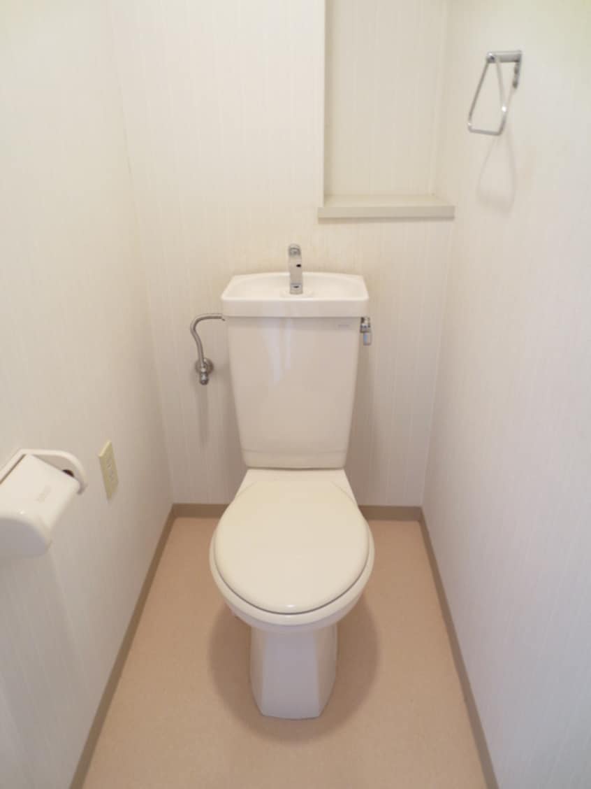 トイレ メゾンドクレイヨン