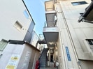 スカイハイツ香里の外観