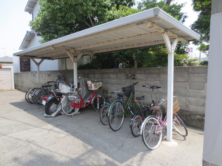 駐輪場 ラ・ヴィレットⅡ