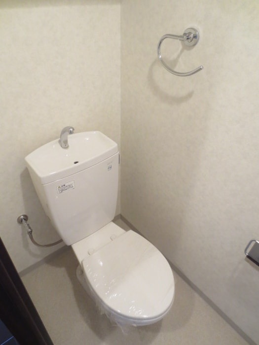 トイレ ﾗｲｼﾞﾝｸﾞｺ-ﾄ京都西院ﾌﾛﾝﾃｨｱ(402)