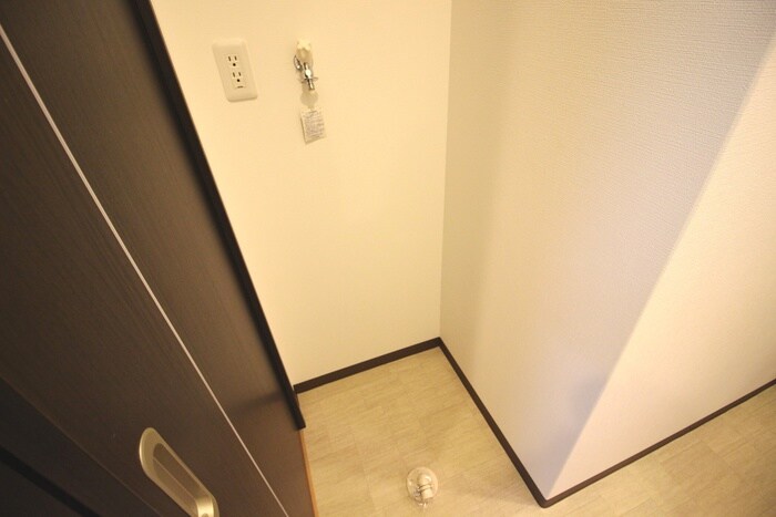 洗濯機置場 フジパレス田辺EAST