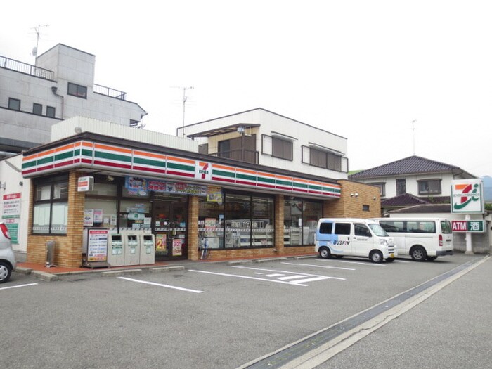 セブンイレブン(コンビニ)まで112m ラ☆宝塚