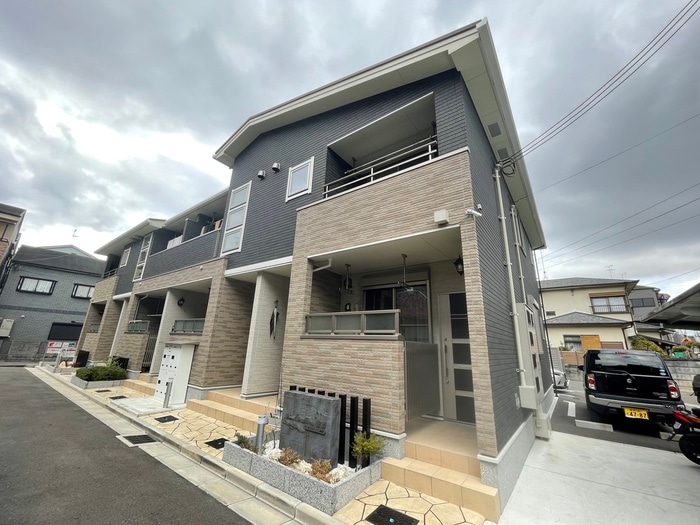 外観写真 パール・トゥ・シャイン恵梨