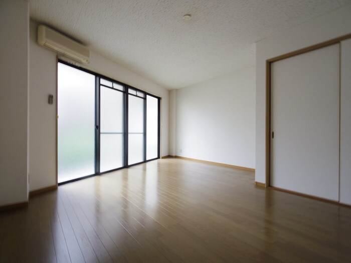 居室 カ－スルⅡ