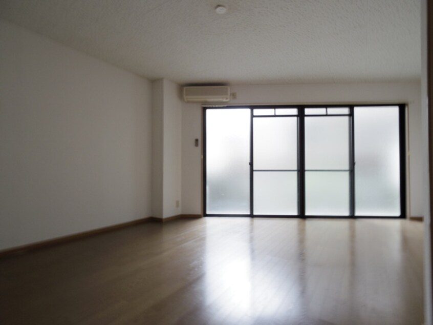 居室 カ－スルⅡ