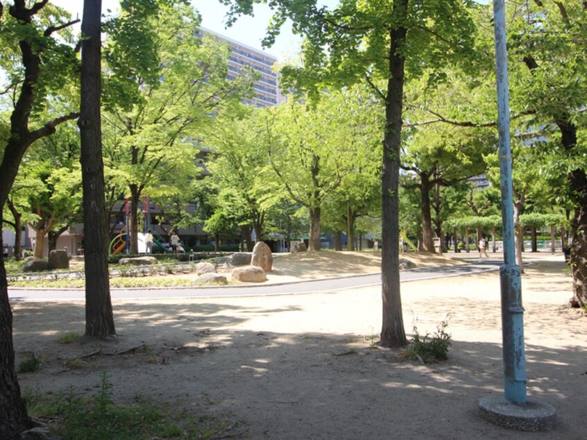 鷺洲５丁目公園(公園)まで430m S-RESIDENCE福島grande