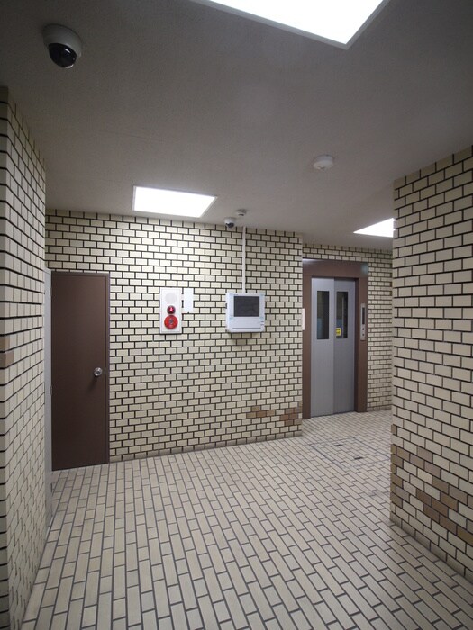 エントランス部分 シティーハイツ福島