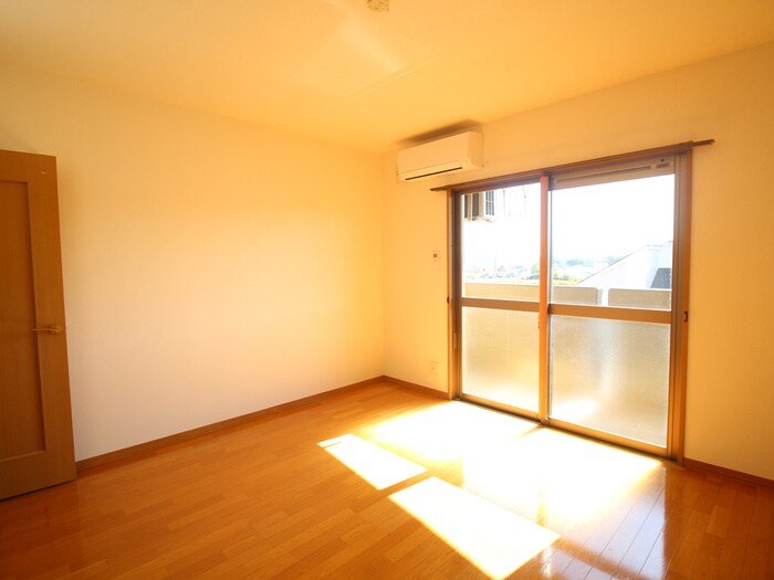 居室 ヒルポ－ト