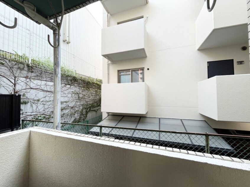 室内からの展望 ビスタ泉町