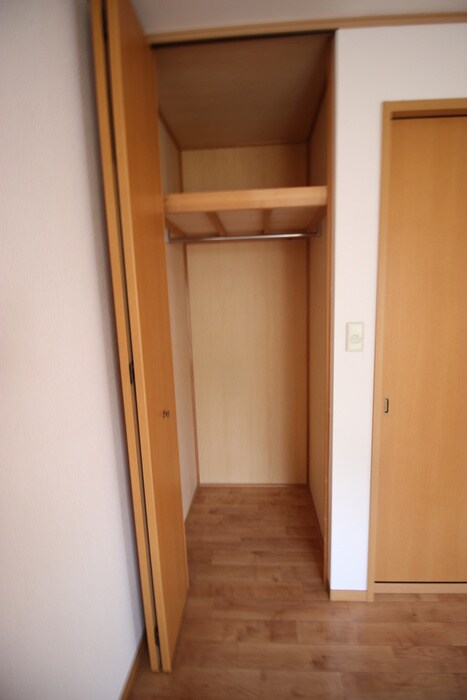 収納 ハ－トフルハイツ