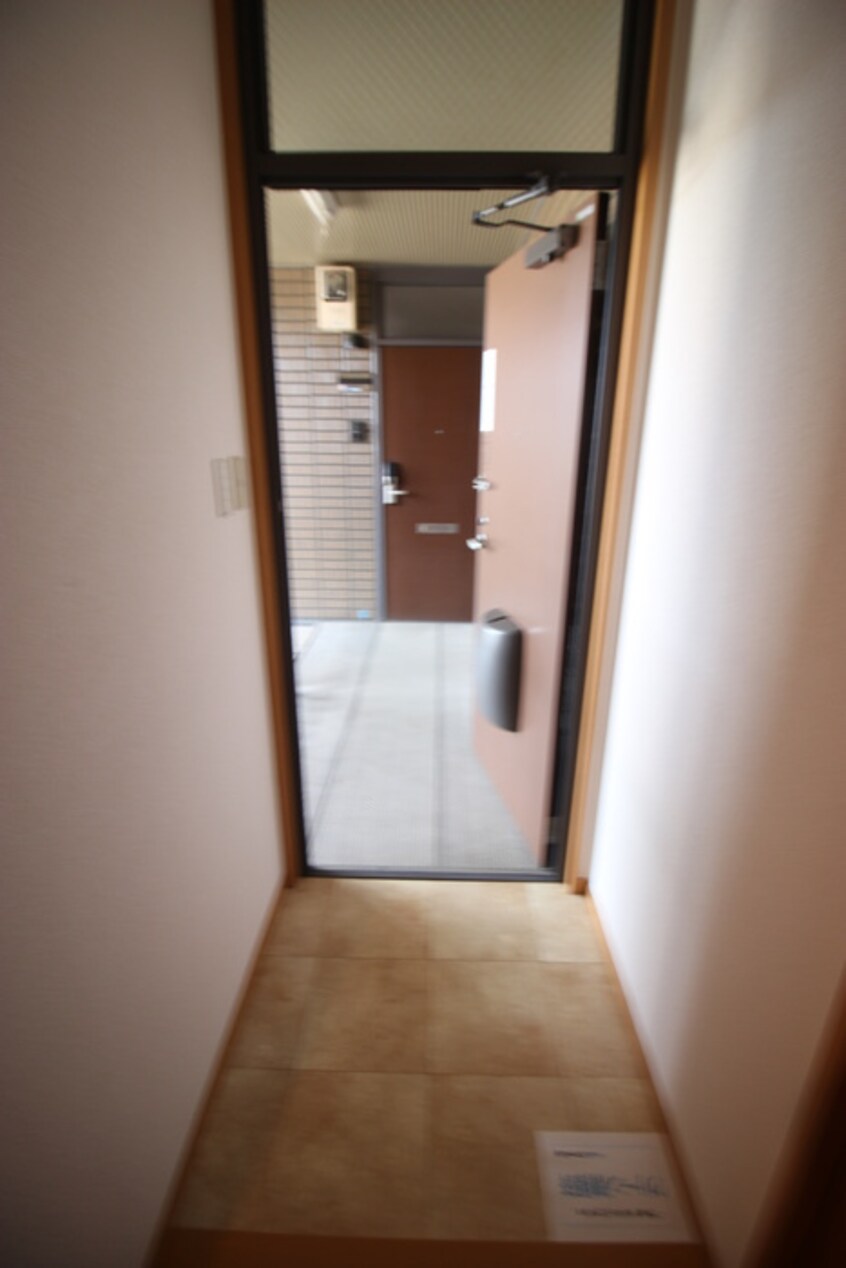 玄関 ハ－トフルハイツ