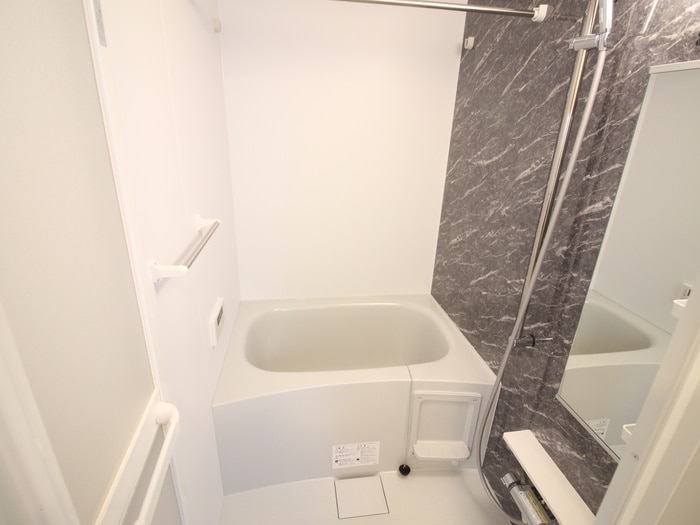 バス／シャワールーム等 メゾン―１８