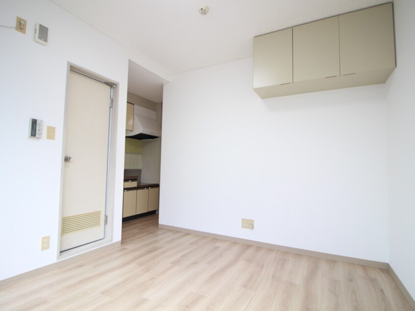 居室 メゾン西院