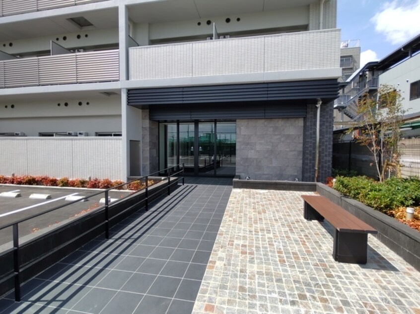 エントランス部分 MAXIV CROS 江坂（522）