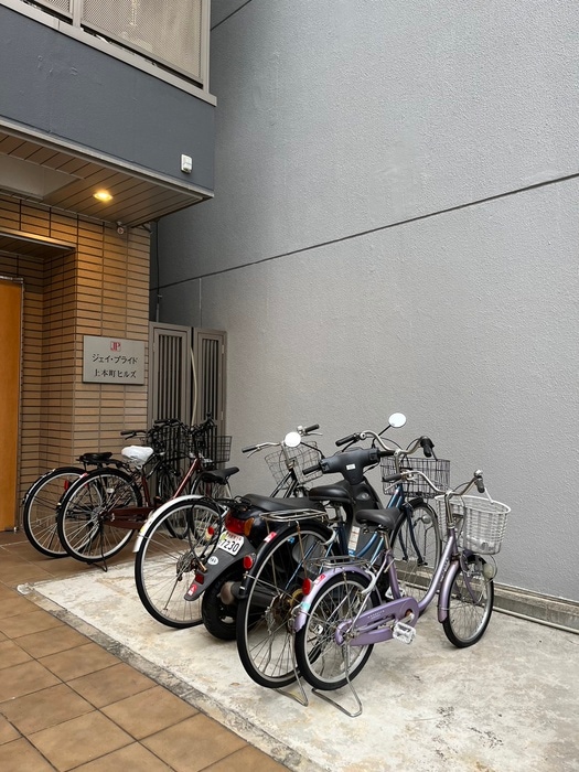 駐輪場 ジェイ・プライド上本町ヒルズ