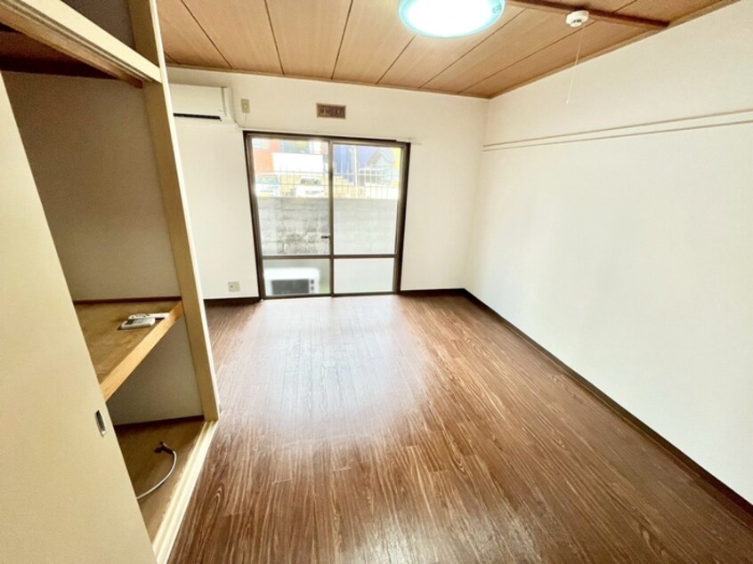 居室 天神ハイツ