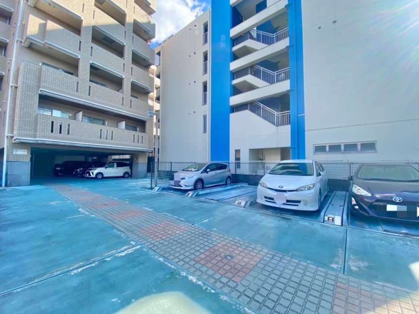 駐車場 パークモダン高井田