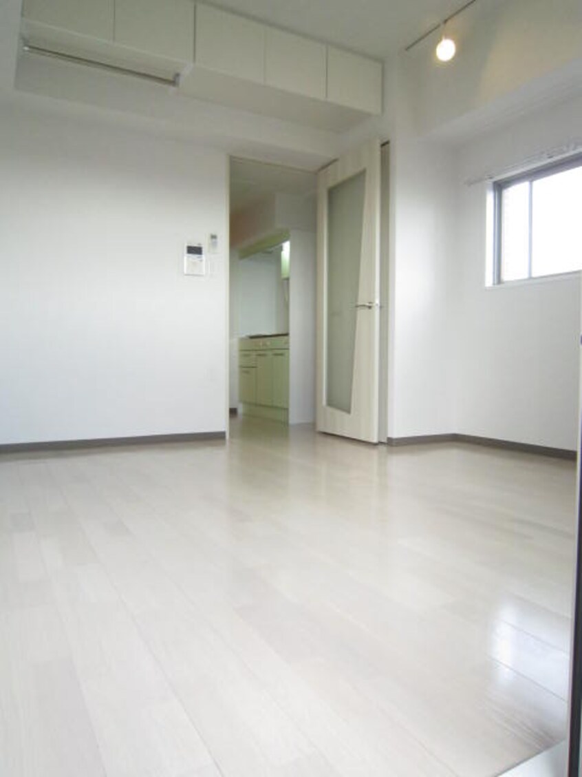 居室 セレニテ高槻