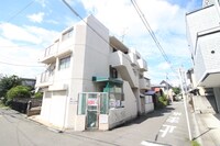 エレガンス服部本町