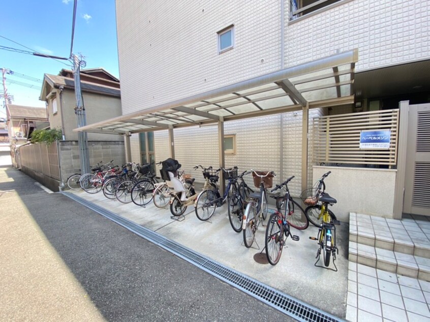 駐輪場 メゾン　エスコート