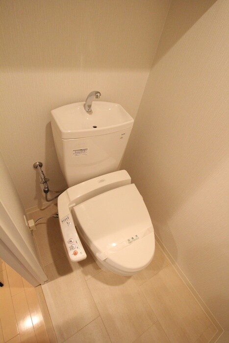 トイレ アビティ江坂