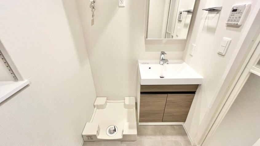 洗濯機置場 コンフォリア・リヴ南森町Ⅱ