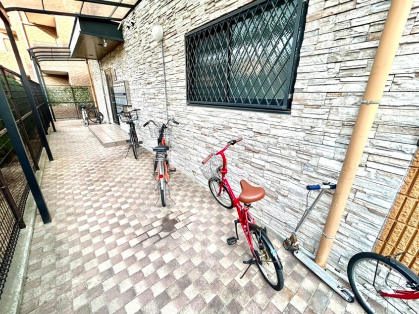 駐輪場 プルス野中南