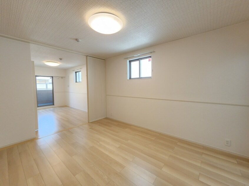 内観写真 ウェルス暁