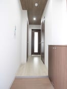 玄関 ブラウンシュガーレジデンス