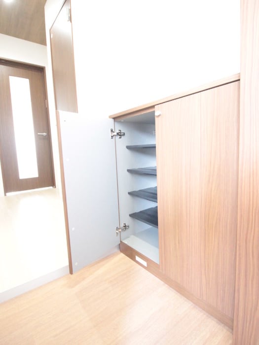 靴箱 ブラウンシュガーレジデンス