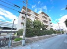 夙川シャンポールの外観