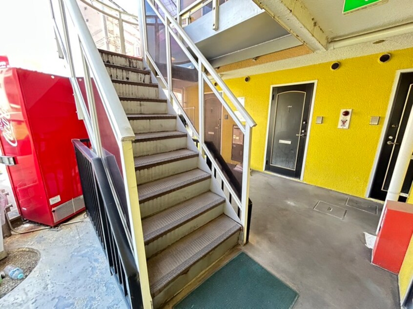 エントランス部分 サンシャト－桜ヶ丘