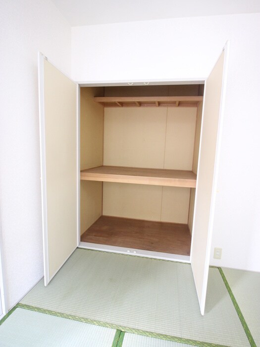 収納 マヨ－ルハイツ