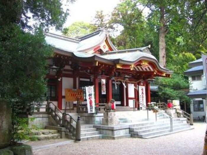 越木岩神社(公園)まで1100m 西宮サニ－ヒルズ９号１０号