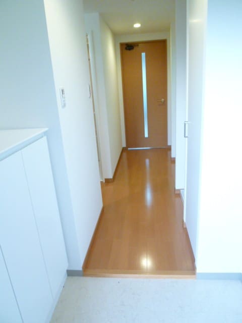 廊下 アリヴィオ夕陽ヶ丘