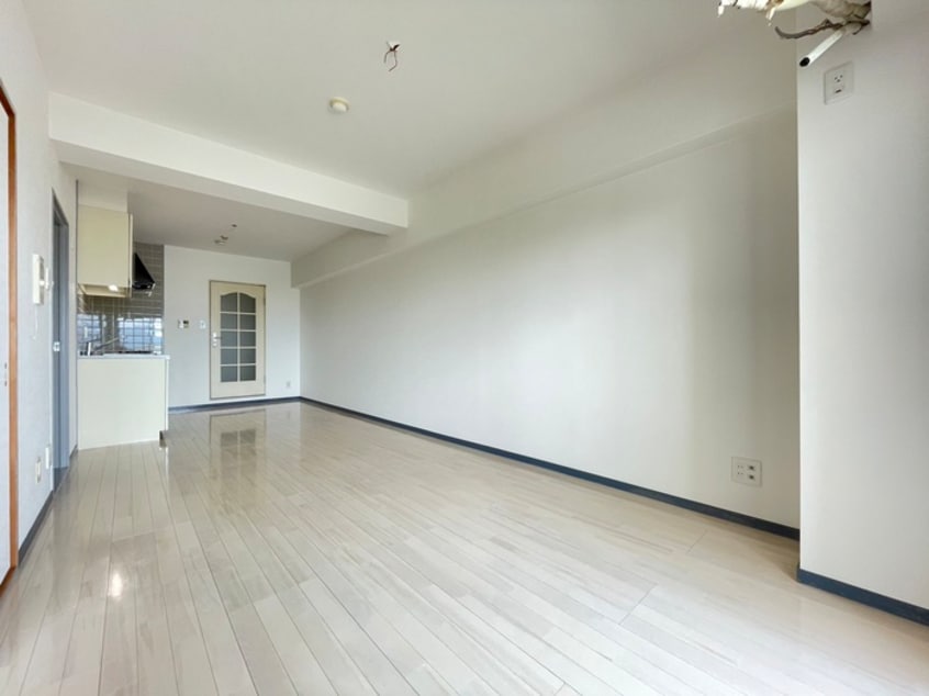 居室 ｲﾝﾍﾟﾘｱﾙﾊﾟﾚｽ ﾘﾊﾞ-ｻｲﾄﾞ